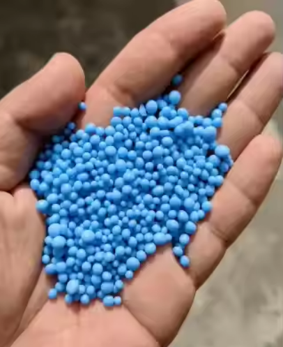 DINGHAO NPK 50kg Bag Agriculture Grade Blue Granular 12-12-17 + 2MgO Compuond Fertilizer Price Per Ton